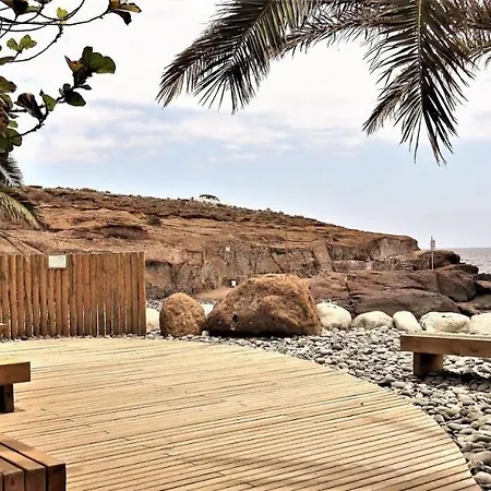Carmen House Holiday home *